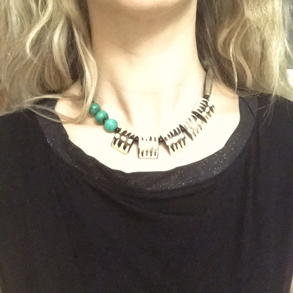 Necklace from Africa with naturel materials